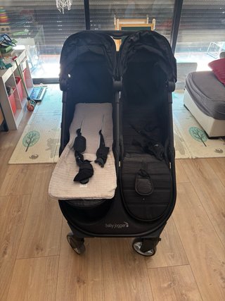 Silla de paseo doble Baby Jogger negra