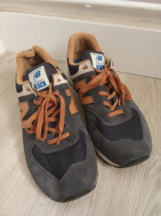 Zapatillas New Balance Gris y Marrón