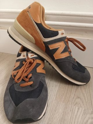 Zapatillas New Balance Gris y Marrón