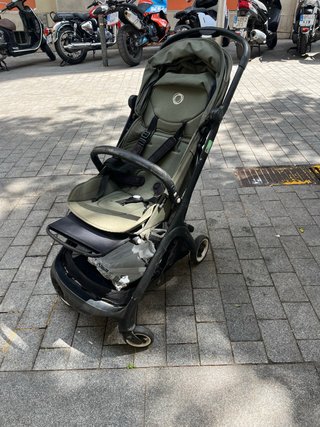 Carrito Bugaboo Butterfly  neumáticos desgastados