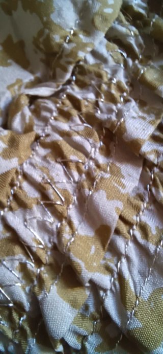 Top Liu Jo seta 100% verde oliva e beige satinato