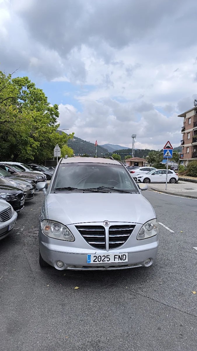 SsangYong Rodius 2007 - foto 1