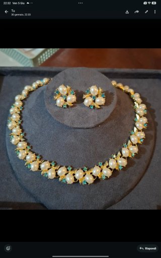Set gioielli lusso perle e cristalli