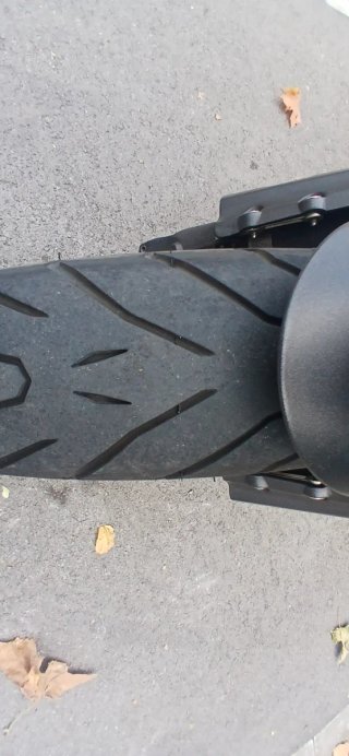 Benelli TRK 502 Adventure Moto Gris/Plata