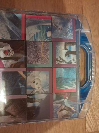 Caja Cuentos Frozen + Puzzle Cubos