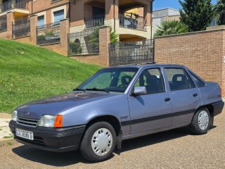 Opel kadett 1990