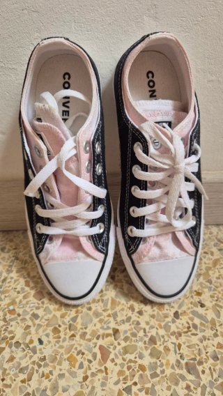 Converse All Star Negro y Rosa