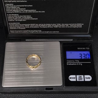 Anillo de oro de 18k. Diseño Cadena. 3.3 g. T-15.