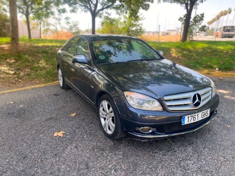 Mercedes-Benz Clase C 2008 - foto 1