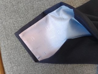 Corbata azul marino sin estrenar