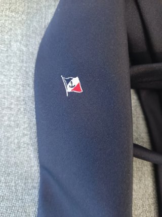 Corbata azul marino sin estrenar