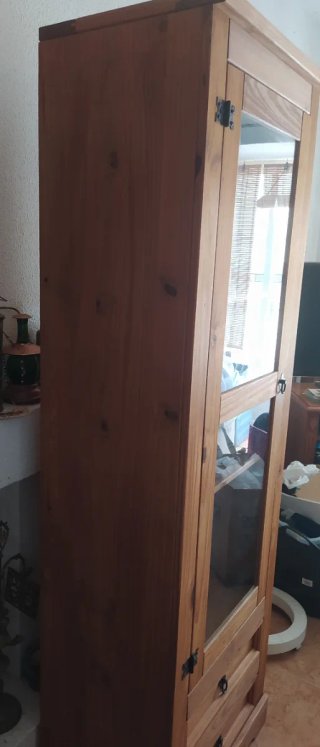 Vitrina estilo rustico mexicano, como nueva