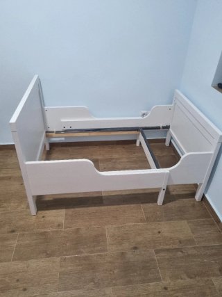 Cama infantil extensible blanca