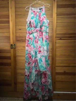 Vestido de fiesta diseño floral