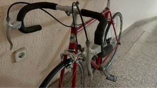 Bicicleta BH antigua carretera