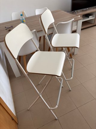 2 Sillas Altas Plegables de madera Ikea