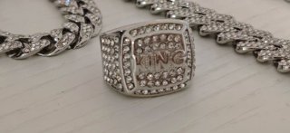 Conjunto de collar,pulsera y anillo para chico