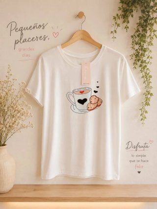Pijama Luna hay muchas tallas es nueva