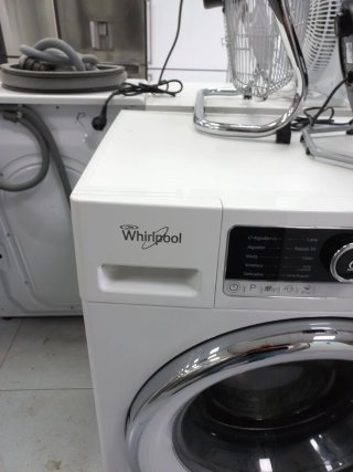 Lavatrice Whirlpool con garanzia e trasporto