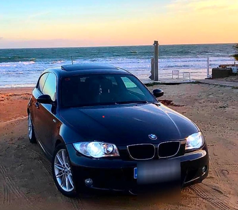 BMW Serie 1 2009 - foto 1