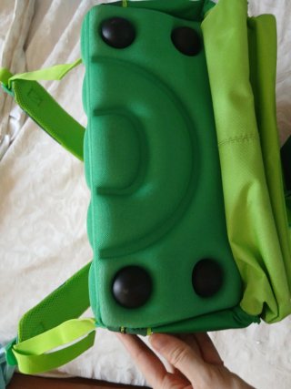 Zaino Il viaggio di Arlo con astuccio