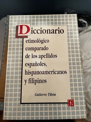 Diccionario etimológico comparado de los apelli...