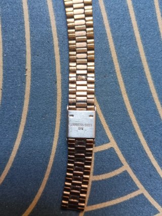 Casio LA670WEGA-9 Mujer Dorado