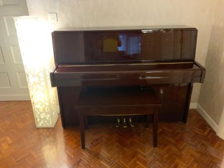Piano Yamaha U1H Japón 1973