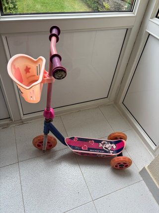 Patinete 3 ruedas niña rosa y azul (en Cantabria)