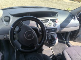 Renault Scenic Negro