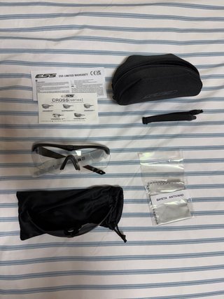 Gafas de protección ESS Cross Series