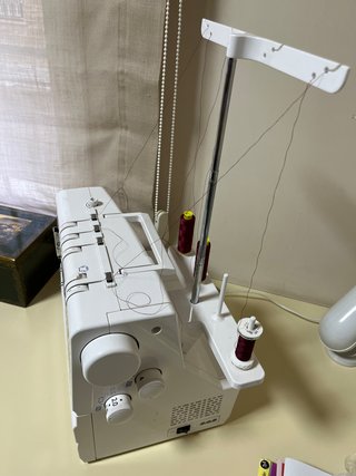 Máquina de coser recubridora Elna easycover