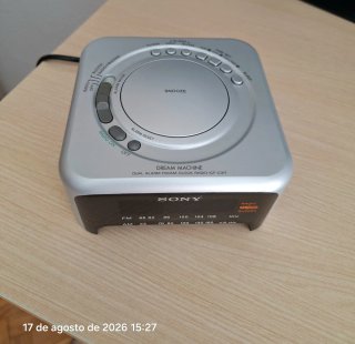 Reloj Despertador Sony FM/AM Dual Alarm