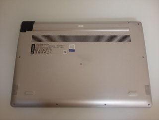 Lenovo IdeaPad 330S i5 8GB 256GB SSD Radeon