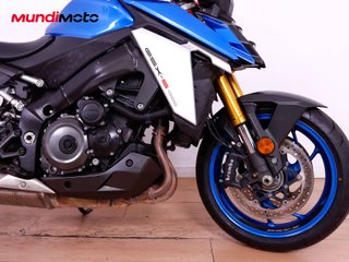SUZUKI GSX-S 1000