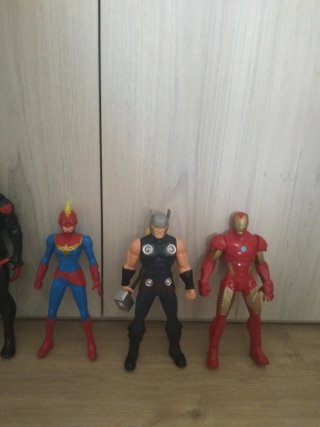 Figuras Marvel y DC