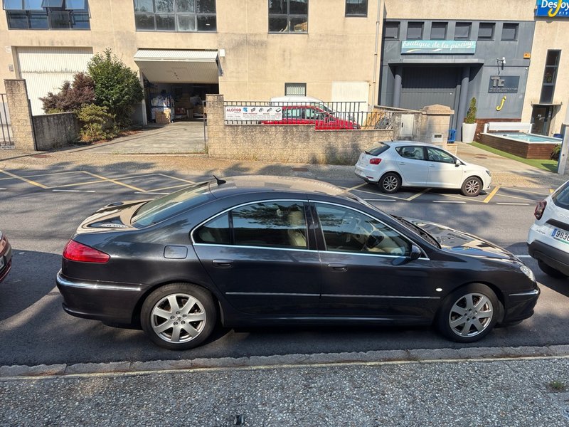 Peugeot 607 - foto 1