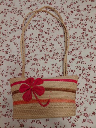 Bolso de verano beige y rosa