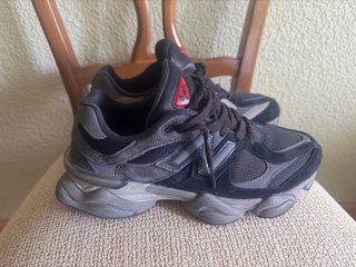 New Balance Talla 40 Negras