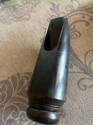 Boquillas y abrazaderas saxo/clarinete