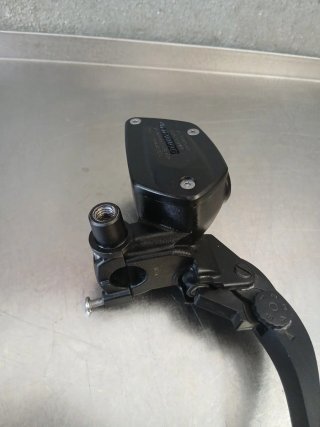 Bomba Freno radial  Derecha F900XR 2023