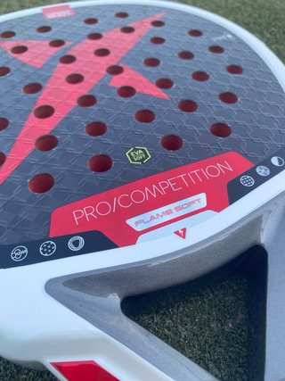 PALA DE PADEL DROP SHOT FLAME NUEVA PREMIUM BLANDA