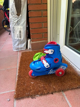 Patines de niño ajustables de 28 a 30
