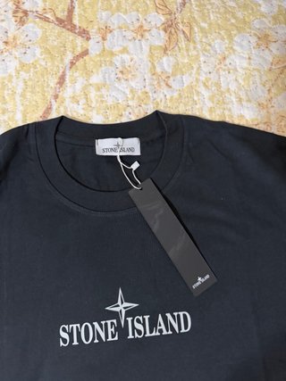 Camiseta Stone Island Negra