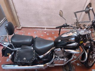 Suzuki Intruder 250cc