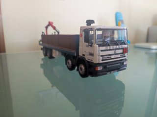 Camión Pegaso Troner 4 ejes 1/43