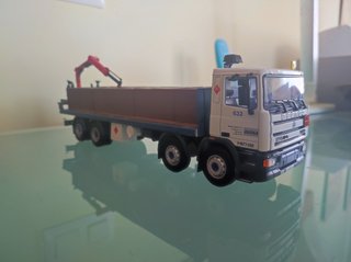 Camión Pegaso Troner 4 ejes 1/43