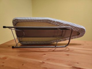 Tabla de planchar de sobremesa totalmente nueva