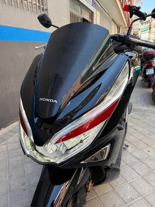Honda PCX 125 2020 Negra