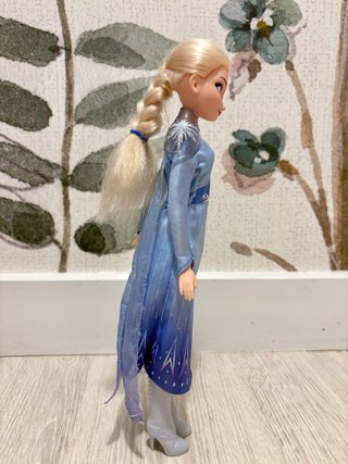 Elsa Frozen 2 original Disney